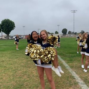 Meet your Posher, Ava